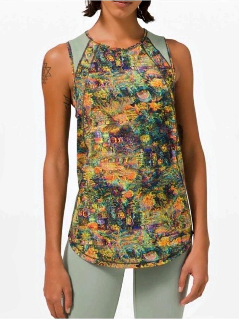 lululemon SeaWheeze Sculpt Cropped Tank Top Abstract Printed Tank Top Size 8